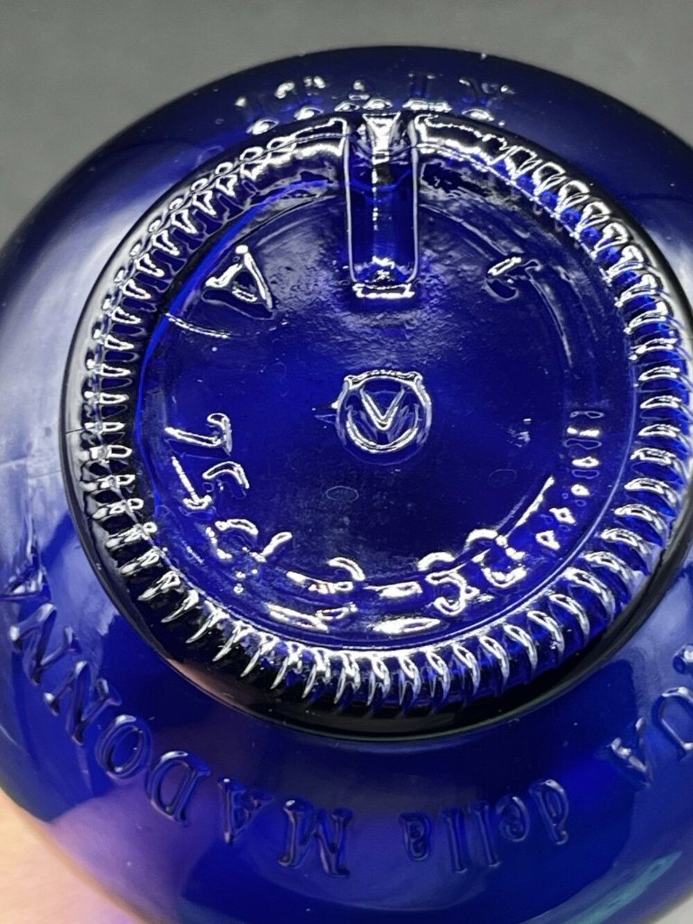 Vintage Acqua della Madonna Teardrop Cobalt Blue Glass Bottle Vase Italy 10.5" - Picture 4 of 5
